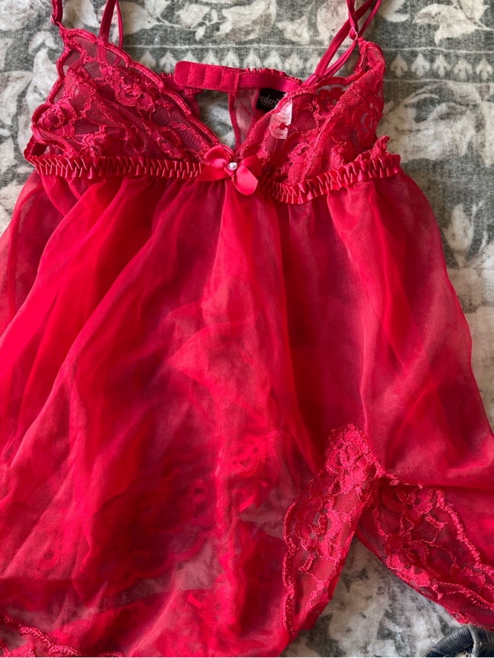 Frederick's of Hollywood Fuchsia Lace Babydoll